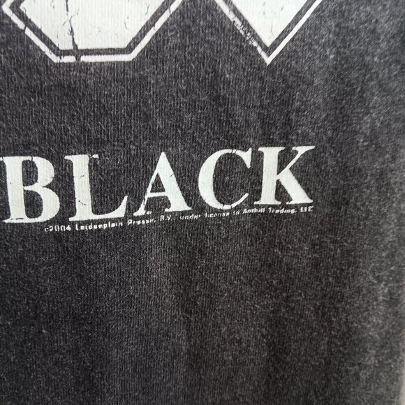 Large Vtg Y2K T-shirt AC/DC Back In Black Graphic 2004 Alstyle Crackle Fade - Picture 4 of 5